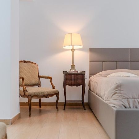 B&B Charme Lecce Buitenkant foto