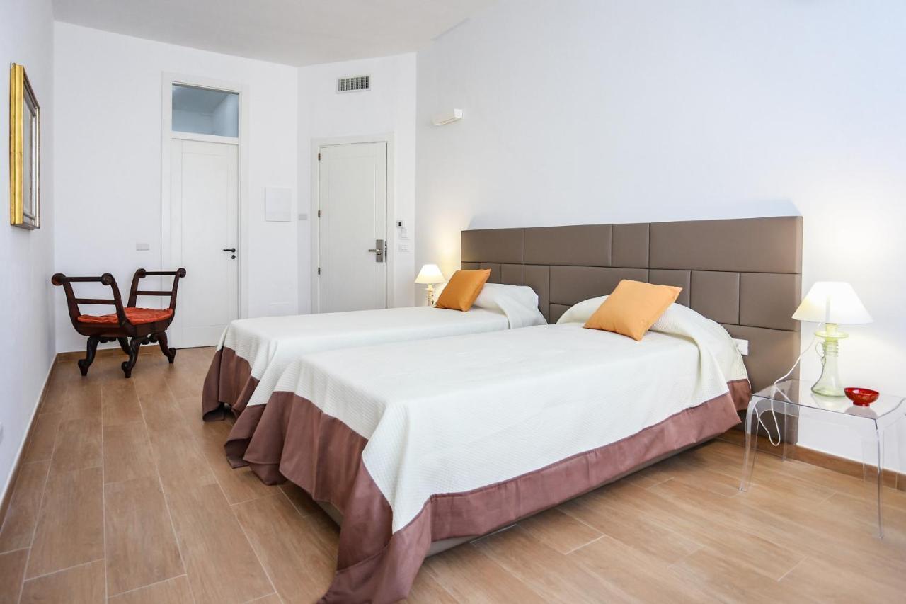 B&B Charme Lecce Buitenkant foto